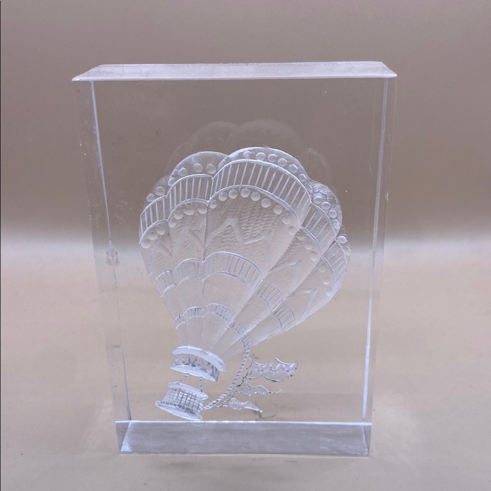 White Glass Art Hot Air Balloon Sculpture